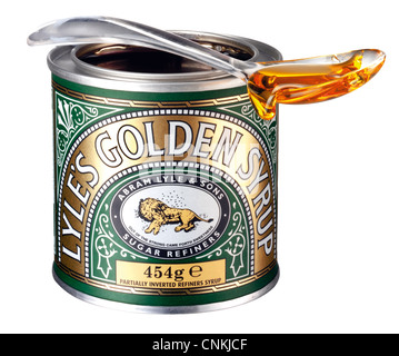 Öffnen können von Lyles Golden Sirup mit Löffel Stockfoto