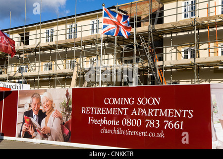 Exterieur der Neubau / neue bauen / building Ruhestand lebenden Appartementhaus / Ferienwohnungen für Rentner Senioren senior alt. UK Stockfoto