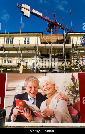 Exterieur der Neubau / neue bauen / building Ruhestand lebenden Appartementhaus / Ferienwohnungen für Rentner Senioren senior alt. UK Stockfoto