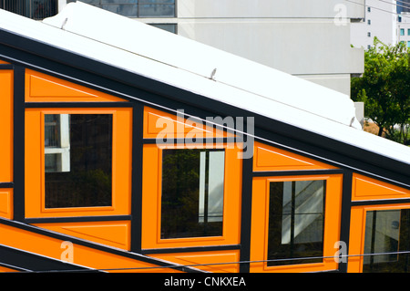 Closeup Details der Engel Flug Standseilbahn Triebwagen in Los Angeles Kalifornien Bezirk von Bunker Hill Stockfoto