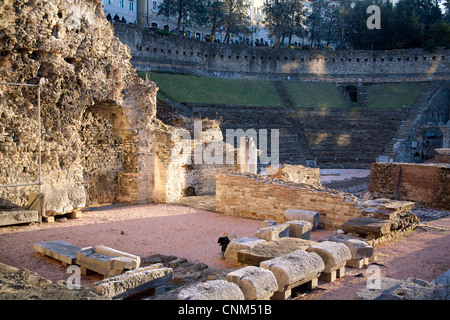 Römisches Theater am Fuße des Hügels San Giusto, Triest Stockfoto