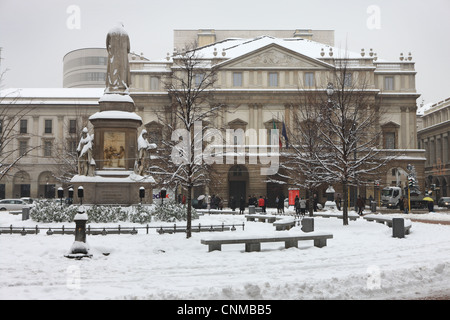 Teatro Alla Scala in Winter, Mailand, Lombardei, Italien, Europa Stockfoto