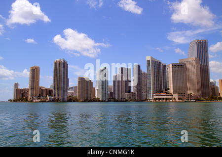 Miami Florida, Biscayne Bay, Downtown City Skyline, Bürogebäude, City Skyline, Hochhaus Wolkenkratzer Gebäude Wohnanlage Stockfoto