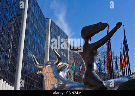 Die Entfernung von Europa eine Statue in einem Bürogebäude des Europäischen Parlaments in Straßburg Stockfoto