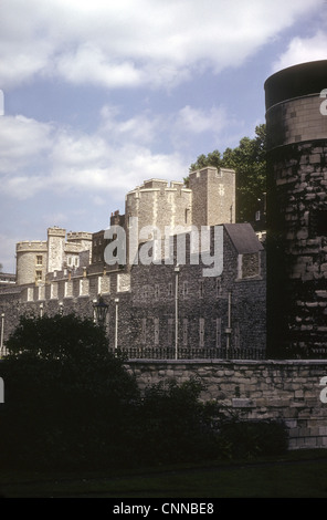 Außenwände, Tower of London, London, Vereinigtes Königreich England Stockfoto