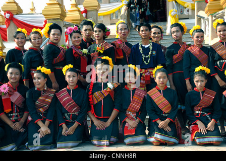 Tradional Kostüm getragen an die Bun Bang Fai-Festival in Sakon Nakhon am 17.04.2012 Stockfoto