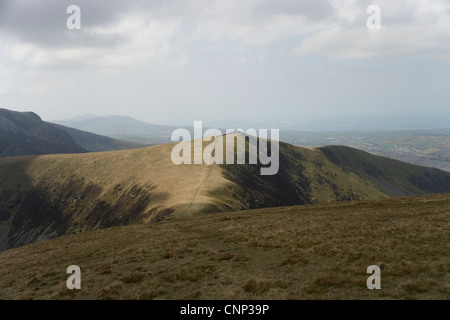 Obelisk auf Nantlle Ridge in Snowdonia in Nord-Wales Stockfoto