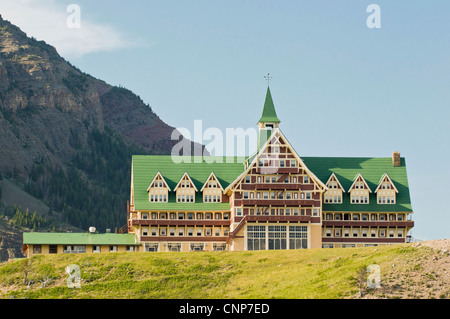 Kanada, Waterton-Glacier International Peace Park. Prince Of Wales Hotel oberhalb Waterton Lakes an Grenze der USA und Stockfoto