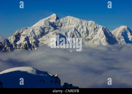 Mont Pourri und Mont Blanc, gesehen von oben von Tignes Ski resort, Frankreich, Savoie, Alpen Stockfoto