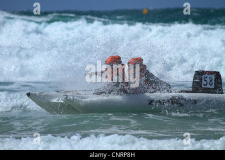 Zapcat racing Fistral Beach, Newquay, Nordcornwall, April 2012 Stockfoto