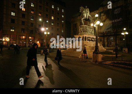 Reiterstandbild des Fürsten Mihailo Obrenovic III des italienischen Bildhauers Enrico Pazzi am Platz der Republik in Belgrad, Serbien. Stockfoto