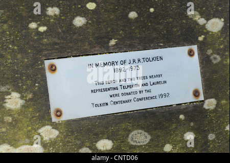 JRR Tolkien. Gedenktafel am Denkmal-Bank in Oxford University Parks Stockfoto