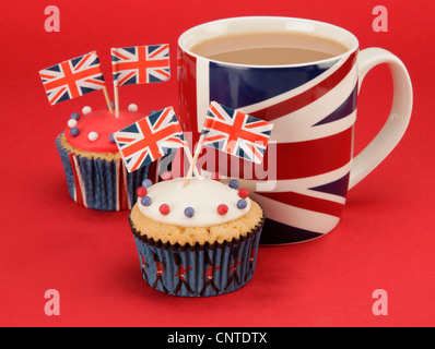 BRITISCHEN TEE UND MUFFINS Stockfoto