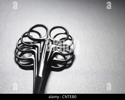 Nahaufnahme von Chirurgische Scheren Stockfoto