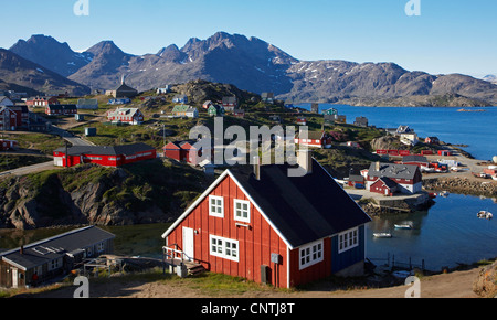 Blick auf Dorf, Ammassalik, Ostgrönland, Tasiilaq, Grönland Stockfoto