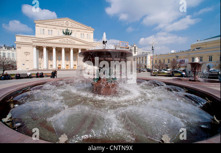 Bolschoi-Theater in Moskau nach der Restaurierung, aufgenommen im April 2012 Stockfoto