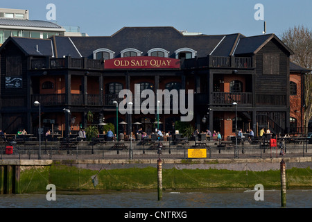 Alte Salz Kai Public House, "riverside Pub" River Thames, London Stockfoto