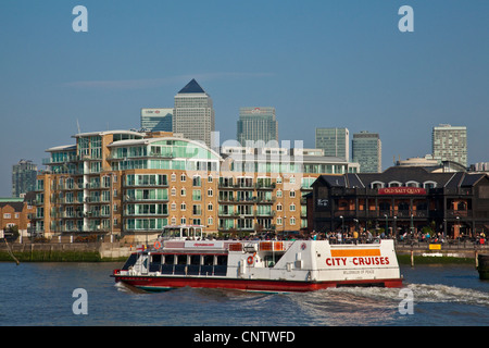 City Cruise Boot, Themse, London, England Stockfoto