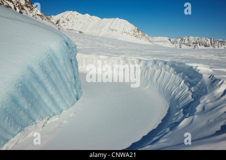 Gletscher und Berge, Grönland, Ostgroenland, Tunu, Kalaallit Nunaat, Scoresbysund, Kangertittivag, Lillefjord Stockfoto