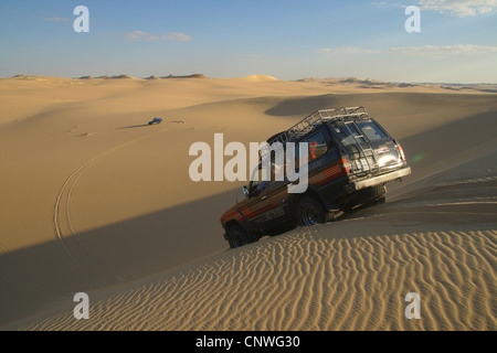 auf einer Jeep-tour durch das große Sandmeer, Ägypten, Libysche Wueste, Grosse Sandsee Stockfoto