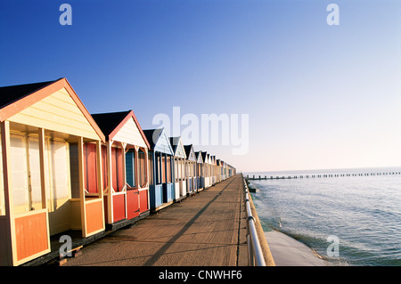 England, Suffolk, Southwold, Strandhütten Stockfoto
