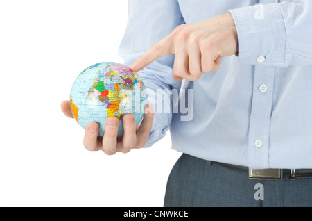 Hände-Betriebe Globe auf weiß Stockfoto