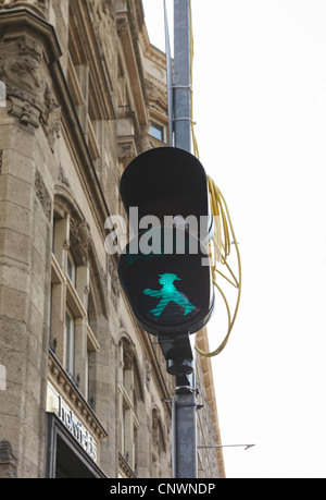 Berlin-grüne Ampel Mann zu Fuß Stockfoto