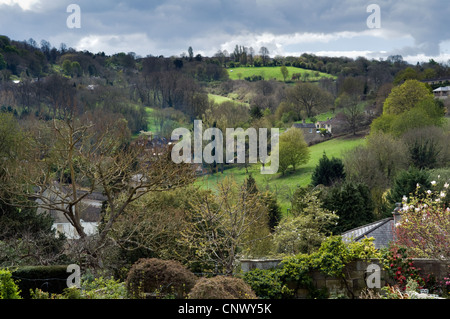 Herrliche Sicht auf Lyncombe Vale entnommen Widcombe, Bath, Somerset, Großbritannien im Frühjahr Stockfoto