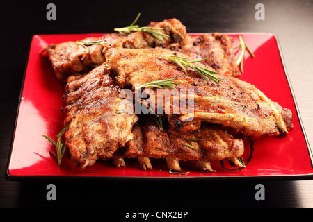 Frisch gegrillte Spareribs mit BBQ Stockfoto