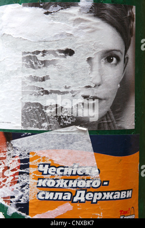 Yulia Tymoshenko in der politischen Werbung für den ukrainischen Parlamentswahlen 2007 in Kiew, Ukraine. Stockfoto