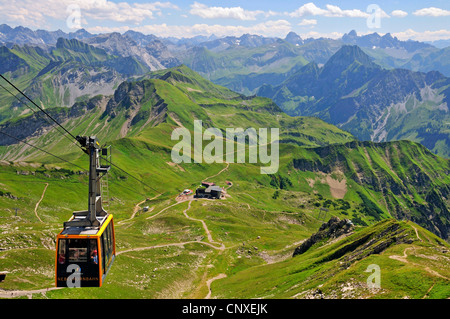 Seilbahn von Nebelhornbahn am Nebelhorn 2224 m, Talstation Hoefatsblick, Deutschland, Bayern, Allgaeuer Alpen Stockfoto