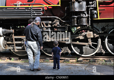 Motor 300, Texas State Railroad, Rusk, TX 120421 303290 Stockfoto