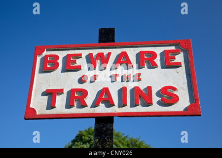 Beachten Sie die Züge "hüten", Staverton Station, Devon, England Stockfoto