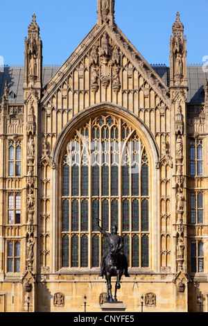 Statue von Richard Löwenherz vor dem Palace of Westminster 9 Stockfoto