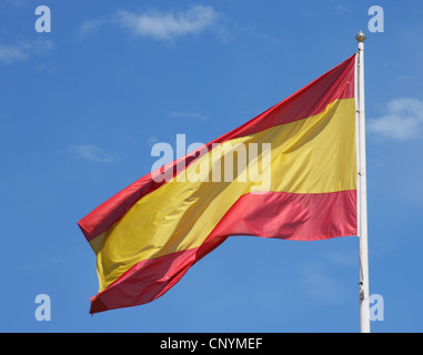 Spanische Flagge winken. Stockfoto