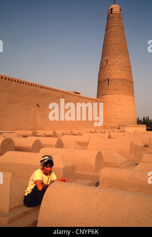 China, Xinjiang, Turpan, Emin Minarett, Sugong Moschee, muslimische Gräber, Stockfoto