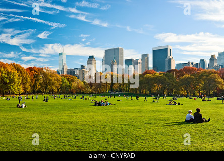 Central Park Herbst Menschen Manhattan Stockfoto