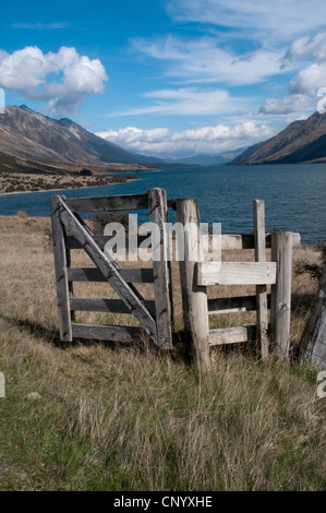 Die Mavora Seen spiegeln der südlichen Alpen in Neuseeland. Teile des Films "Herr der Ringe entstanden an den Ufern. Stockfoto