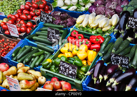 Obst und Gemüse Markt am Naschmarkt in Wien, Österreich, Wien Stockfoto