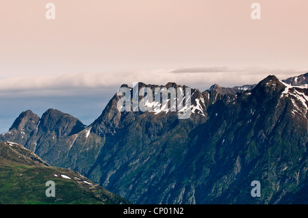 Bernina Bergkette von oben auf Muottas Muragl in der Nähe von St. Moritz, Schweiz, Graubünden Stockfoto