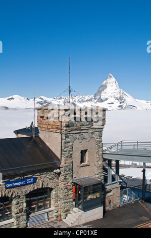 Bergstation Gornergrat, Matterhorn im Hintergrund, Schweiz Stockfoto