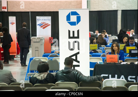 Haus-und Wohnungseigentümer besuchen die speichern die Traumtour im Jacob Javits Convention Center in New York Stockfoto