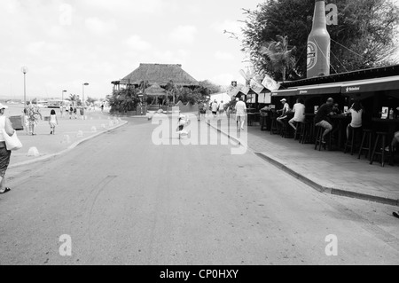 Niederländische Bonaire: Bonaire, Papiamentu: Boneiru) ist eine karibische Insel, die mit der unbewohnten Insel Klein Bonaire Stockfoto