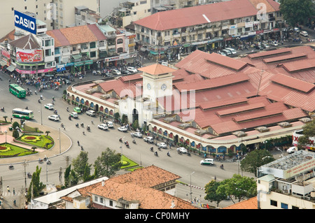 Horizontale Luftaufnahme des Ben-Thanh-Markt, Chợ Bến Thành, einen großen Marktplatz im Zentrum von Ho-Chi-Minh-Stadt. Stockfoto