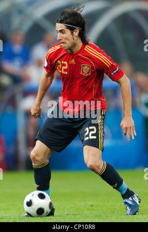 Ruben De La Red von Spanien in Aktion gegen Griechenland während einer Gruppe D der UEFA Euro 2008 match im Stadion Wals-Siezenheim - Salzburg. Stockfoto