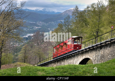 Seilbahn Monte Bre, Lugano, Tessin, Schweiz Stockfoto