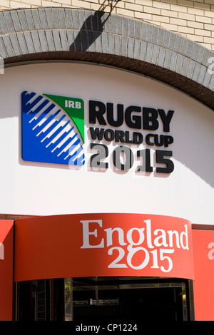 Webb Ellis House – RFU HQ / Sitz des englischen Rugby Union, mit dem Logo für World Cup 2015. Twickenham UK. Stockfoto