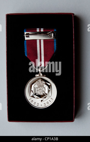 Umgekehrter Ansicht Queen Elizabeth 2 Diamond Jubilee Medal. Stockfoto