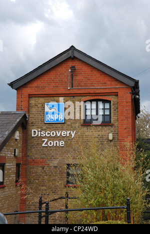 RSPB Discovery Zone Gebäude Wat Tyler Landschaftspark Stockfoto