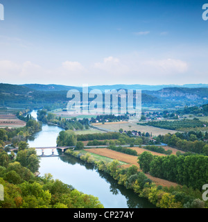 Fluss Dordogne aus der Bastide Domme, Aquitaine. Stockfoto